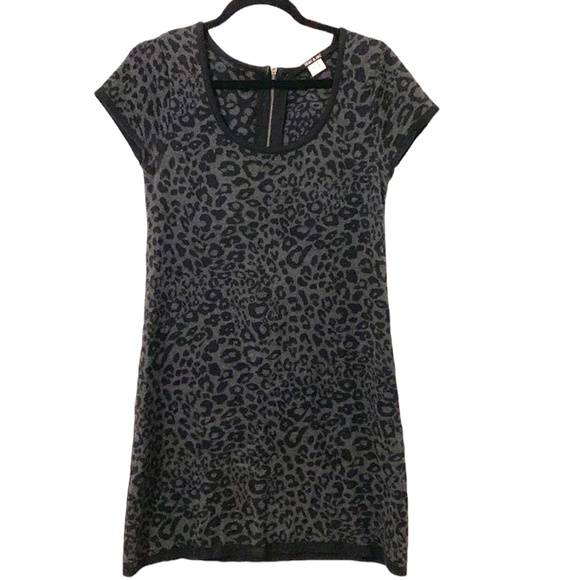 Mac & Jac leopard print, short sleeve, knitted dress, Size M - Picture 1 of 11